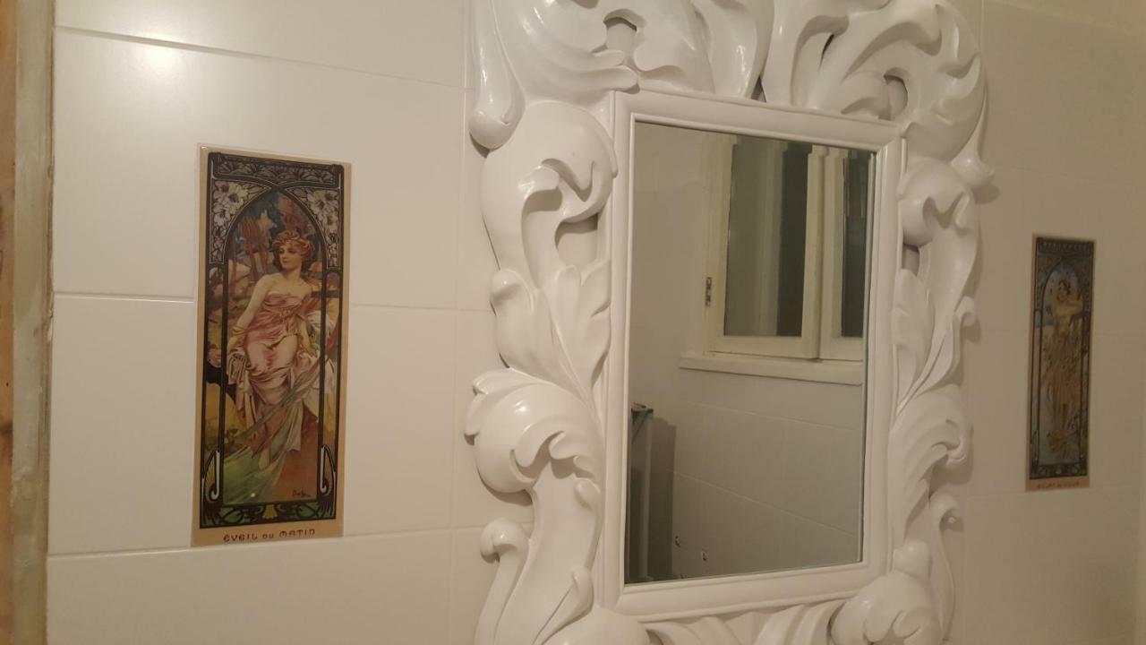 Modern History Apartment Talin Exterior foto